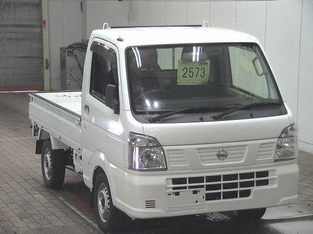 Nissan NT100 Clipper DR16T 2018